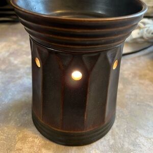Scentsy othello dark drown wax warmer